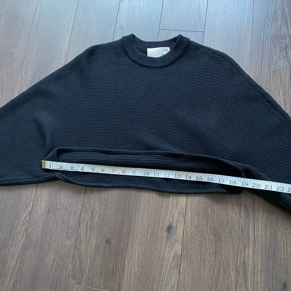 ARITZIA Wilfred Free Black Lolan Sweater - Picture 5 of 12